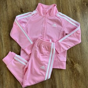 Girls Adidas Pink Tracksuit (4T)